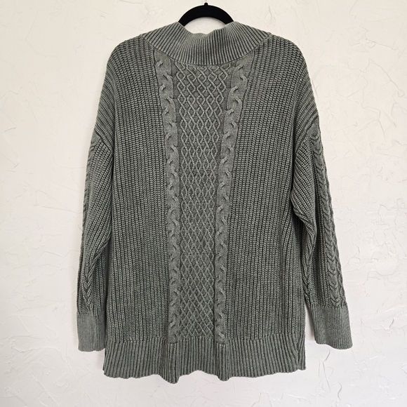 Aerie Oversized Cableknit V Neck Green Sweater, L - Picture 7 of 11